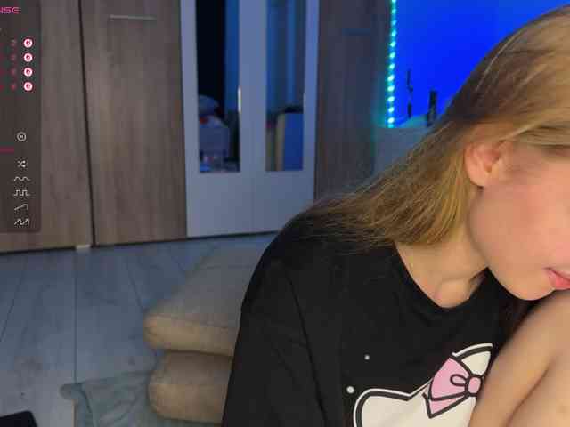 jucieLussie webcam