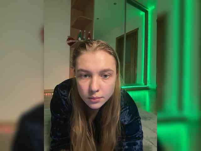 jucieLussie Live Webcam on BongaCams