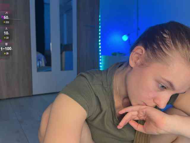 jucieLussie webcam