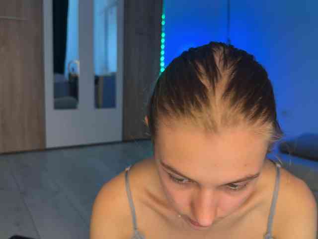 jucieLussie webcam