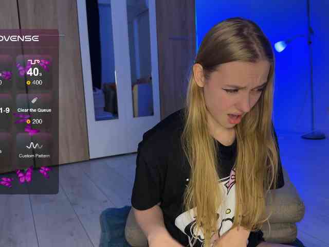 jucieLussie webcam
