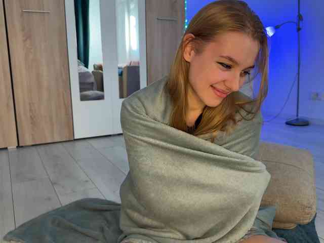 jucieLussie webcam
