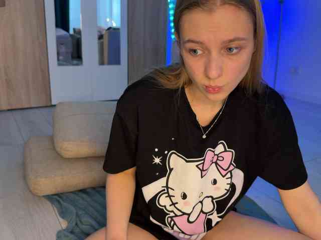 jucieLussie webcam