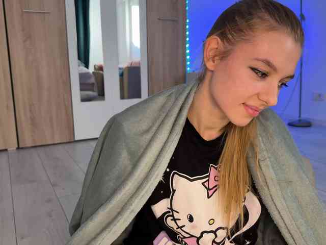 jucieLussie webcam