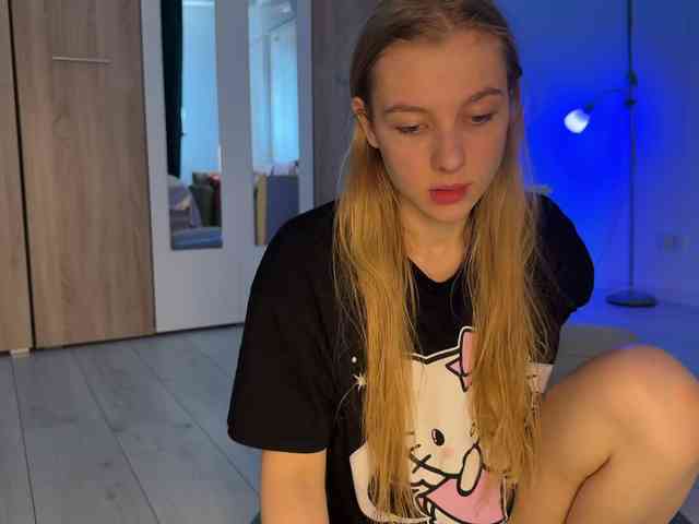 jucieLussie webcam