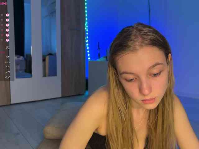 jucieLussie webcam