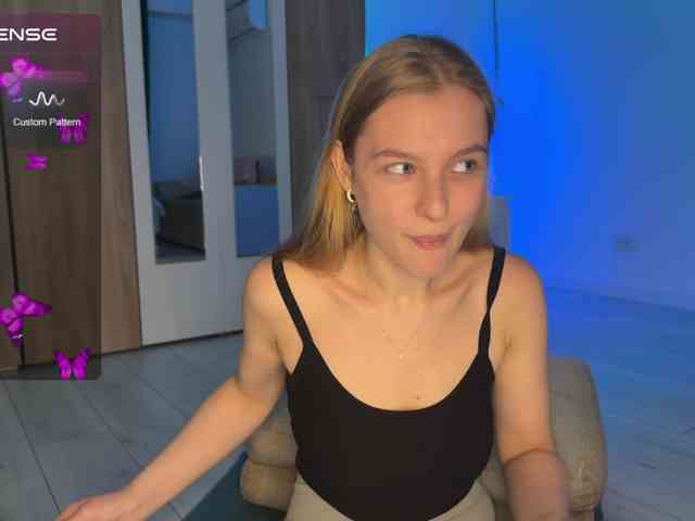 jucieLussie webcam