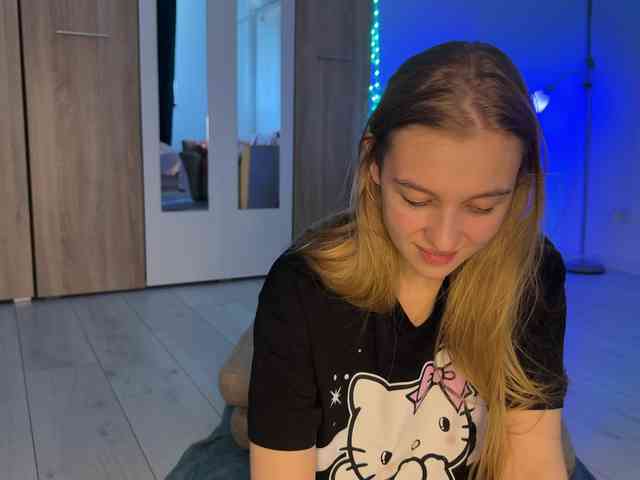 jucieLussie webcam