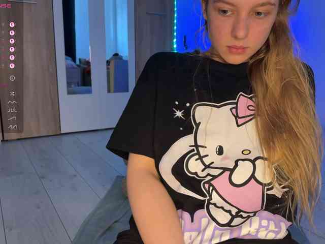 jucieLussie webcam
