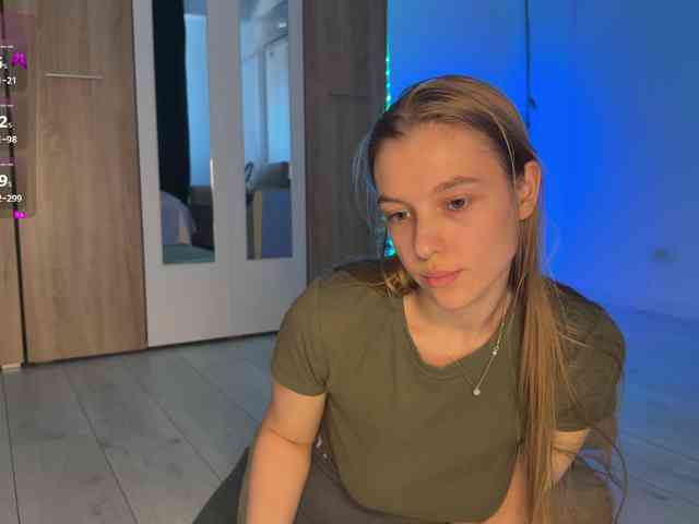 jucieLussie webcam