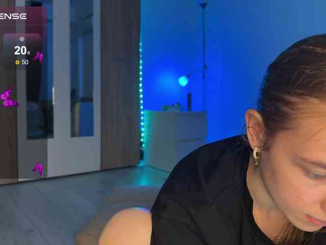 jucieLussie webcam