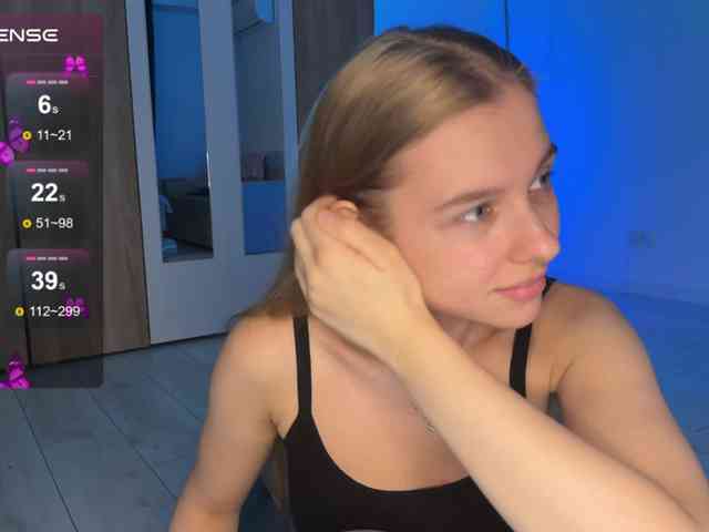 jucieLussie webcam