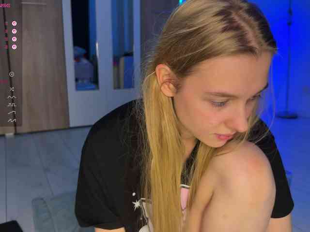 jucieLussie webcam
