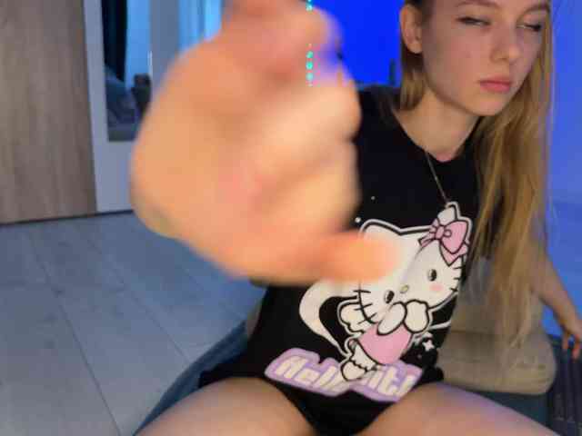 jucieLussie webcam