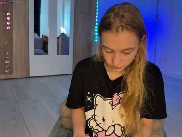 jucieLussie webcam