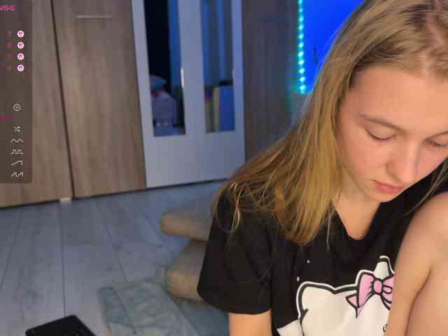 jucieLussie webcam