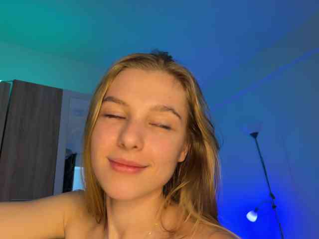 cam to cam adult JucieLussie