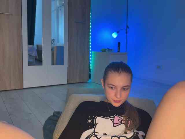 jucieLussie webcam