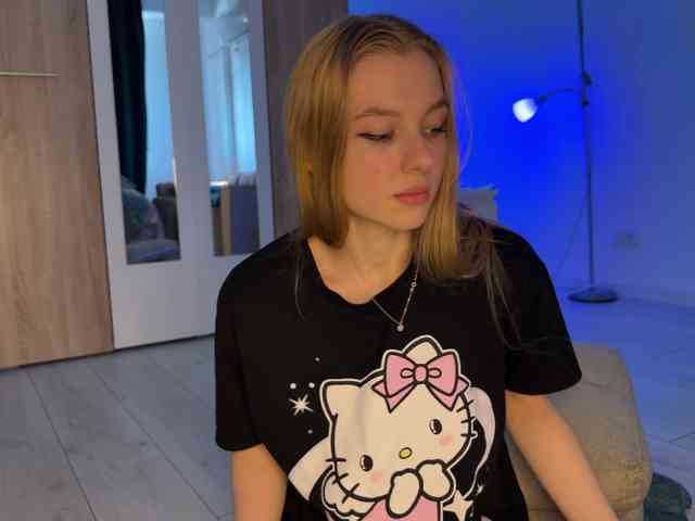 jucieLussie webcam