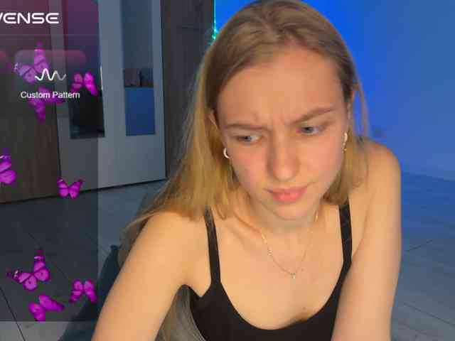 jucieLussie webcam