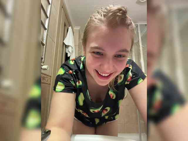 jucieLussie's webcam live show
