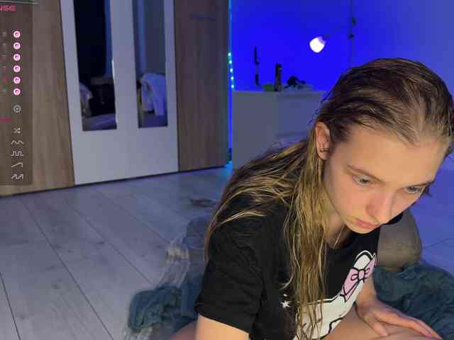 jucieLussie webcam