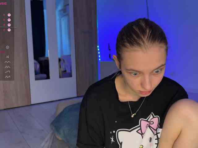 jucieLussie webcam