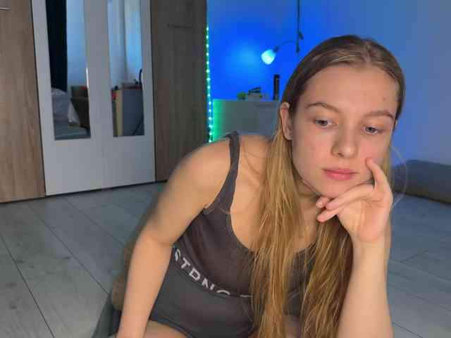 live sex house JucieLussie