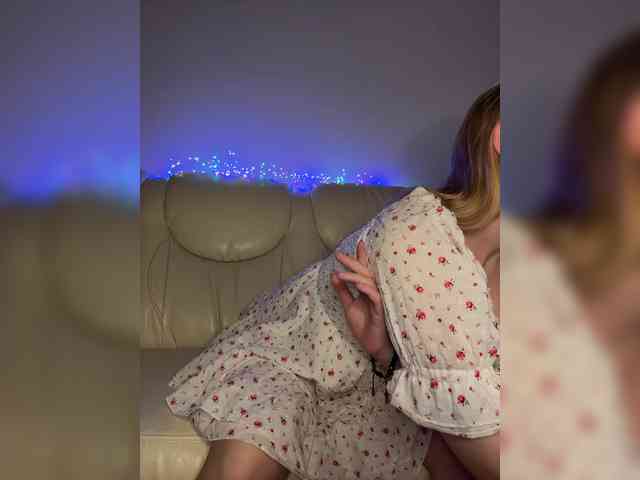 jucieLussie webcam
