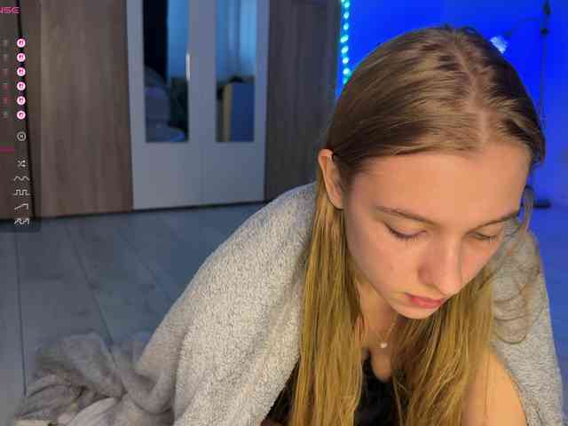 jucieLussie webcam