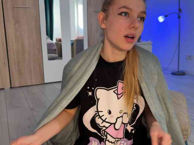 jucieLussie webcam