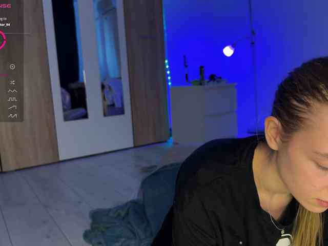 jucieLussie webcam