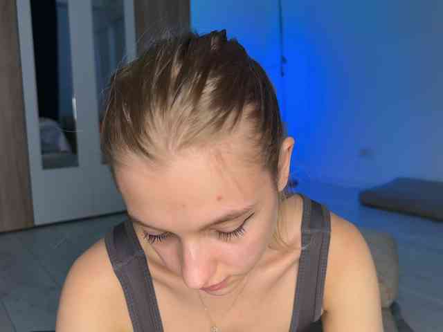 jucieLussie webcam