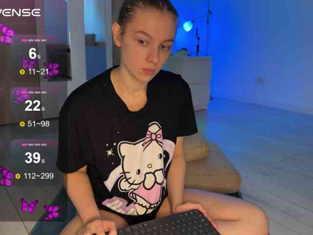 jucieLussie webcam