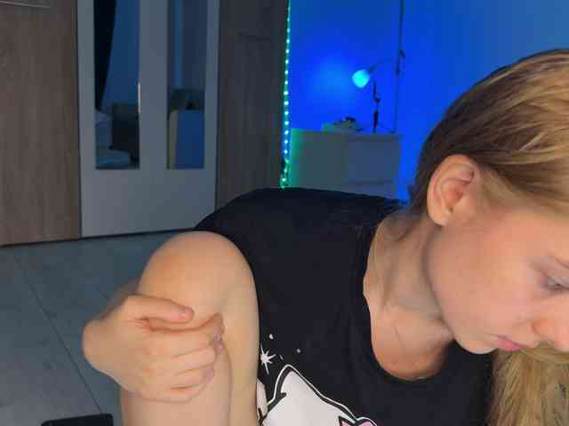 jucieLussie webcam