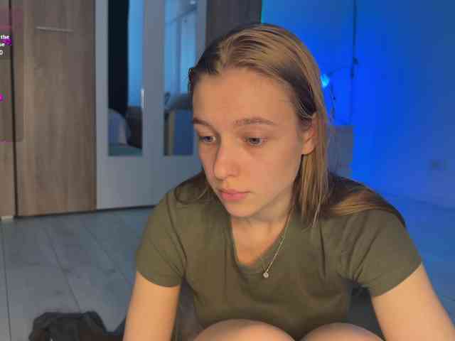 jucieLussie webcam