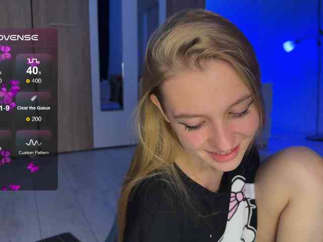 jucieLussie webcam