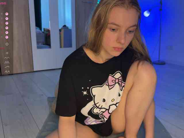 jucieLussie webcam