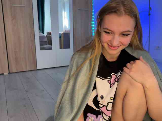 jucieLussie webcam