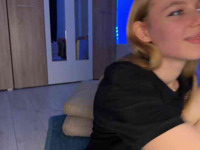 jucieLussie webcam