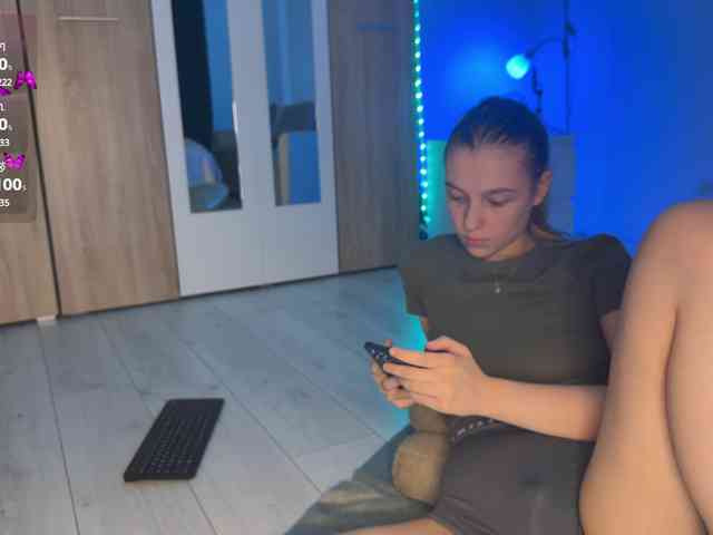 jucieLussie webcam