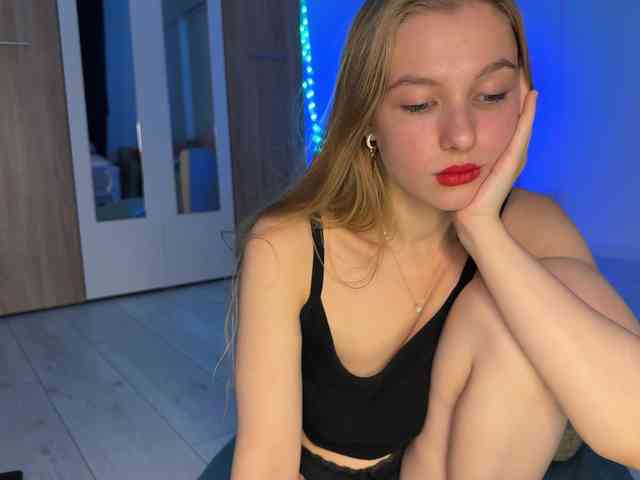 jucieLussie webcam