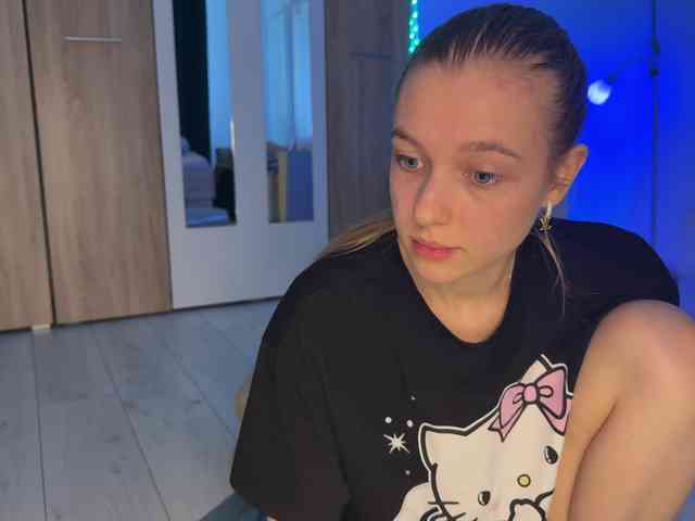 jucieLussie webcam