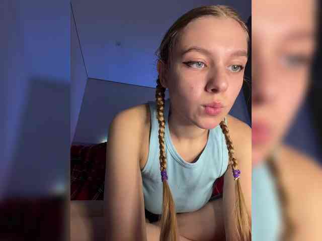 jucieLussie webcam