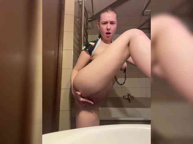 jucieLussie's webcam live show