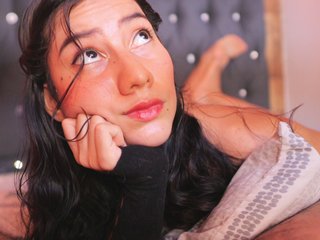 Kitten-Cutee Porn Show