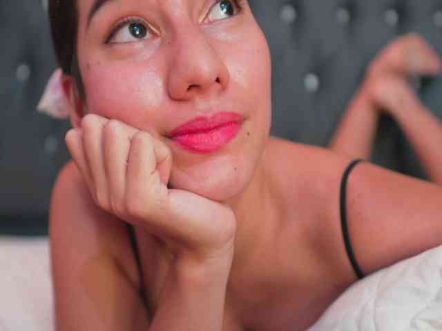 online free chat Little-Crazy