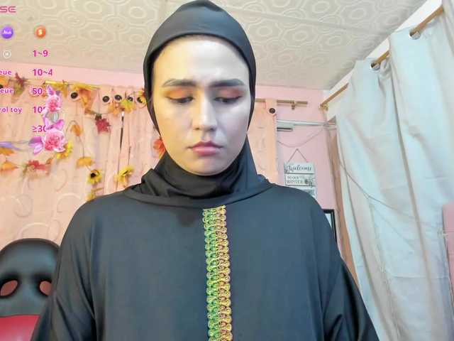 DarshaKhemu's BongaCams show and profile