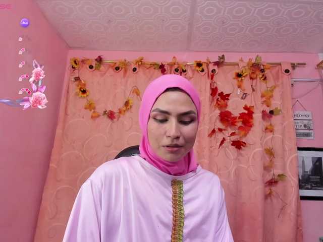 DarshaKhemu's BongaCams show and profile