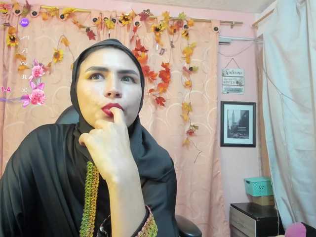 DarshaKhemu's BongaCams show and profile